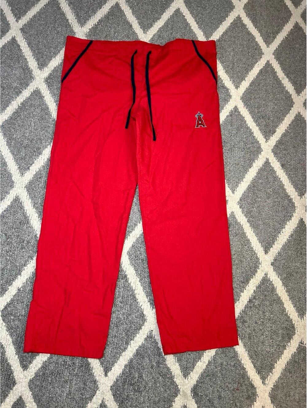 Los Angeles, Angels of Anaheim MLB scrubs adult unisexSize Small
